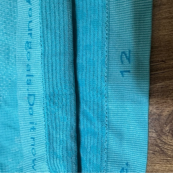 swiftly tank 12 full length - Picture 3 of 3